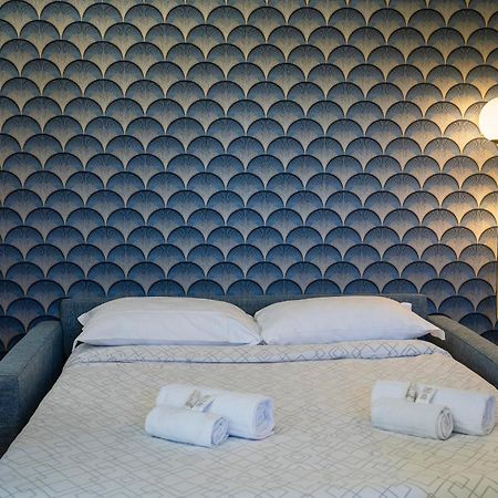 Casa Bella 16 - 8 Min To Metro, 15 Min To Lin Airport, University Area Милан Экстерьер фото