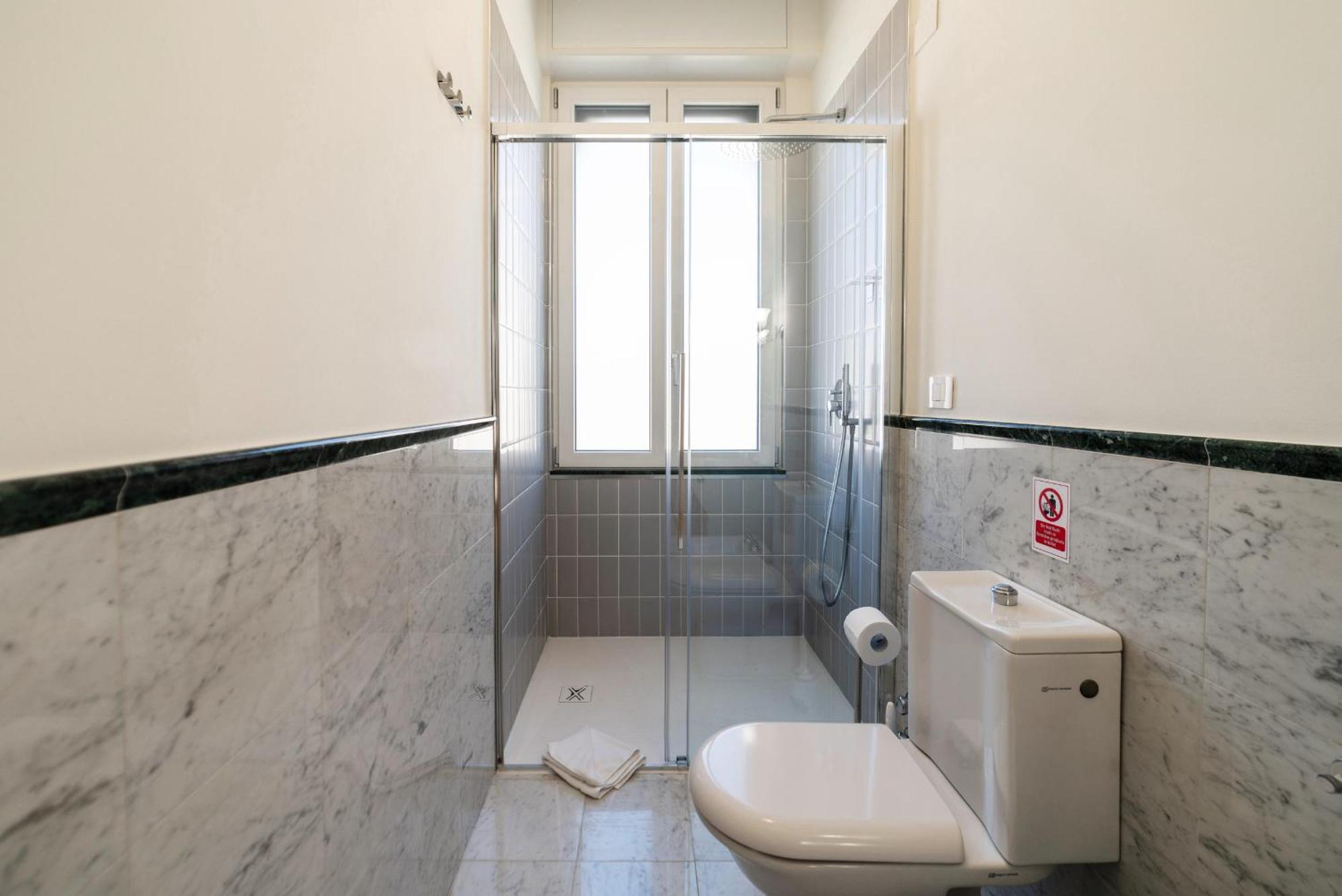 Casa Bella 16 - 8 Min To Metro, 15 Min To Lin Airport, University Area Милан Экстерьер фото